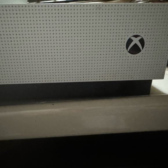 xbox 1 s - Picture 4 of 6